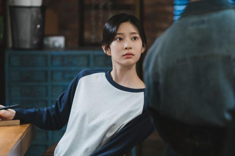 김민주