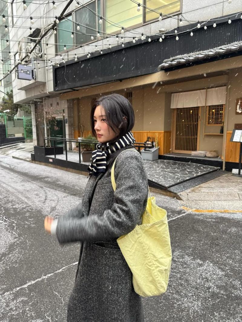 정채연