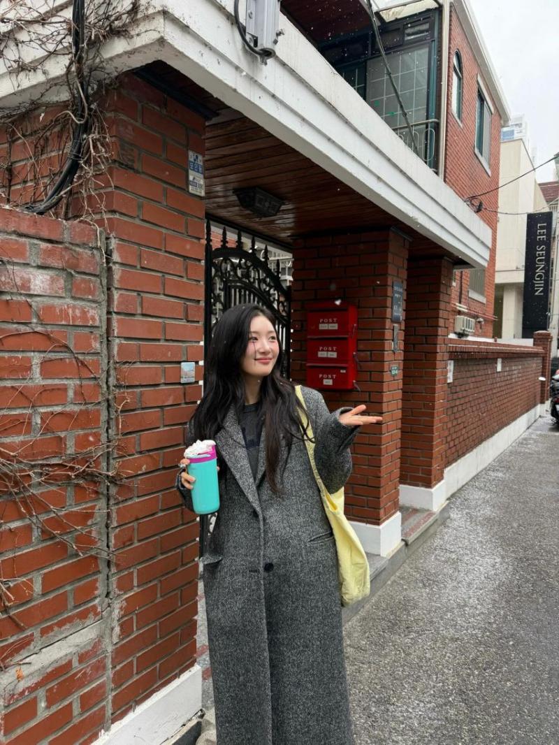 정채연