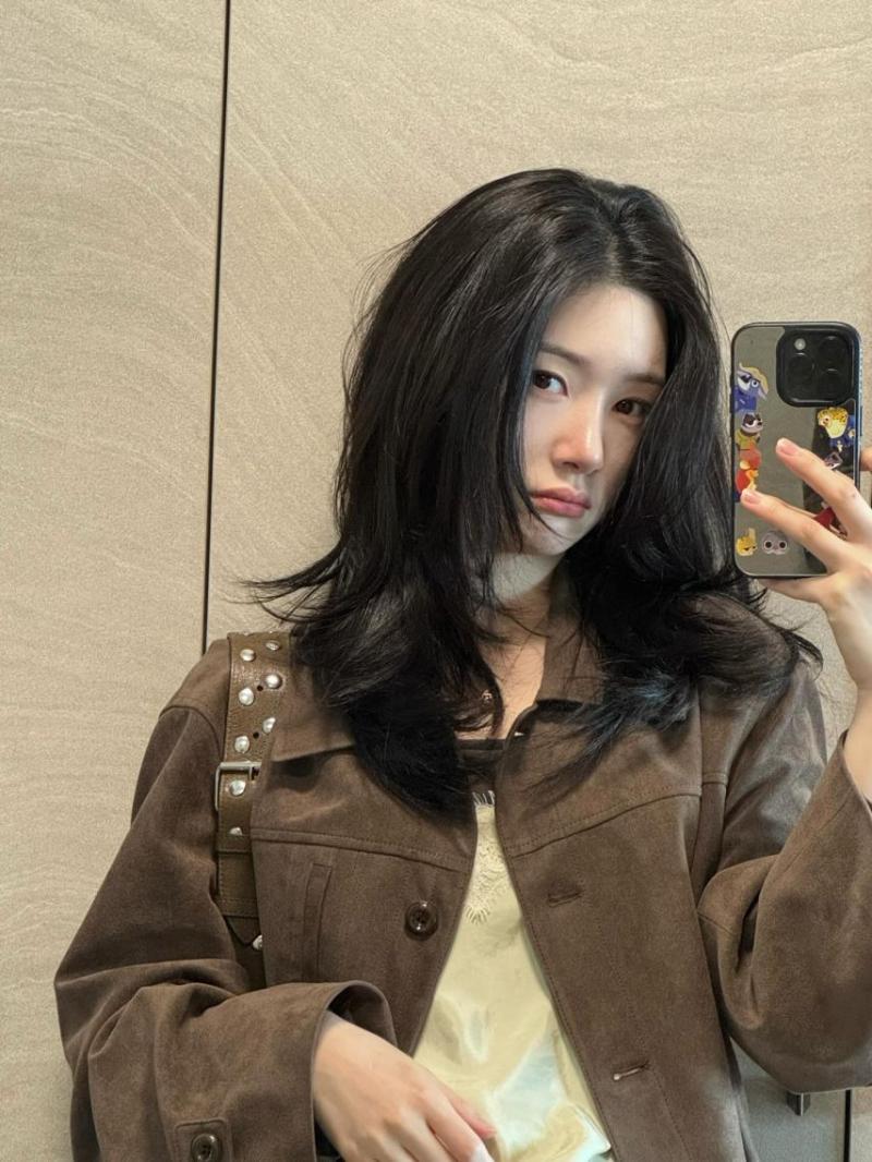 정채연