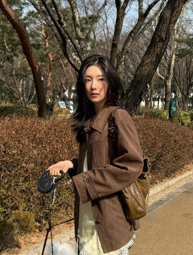 정채연