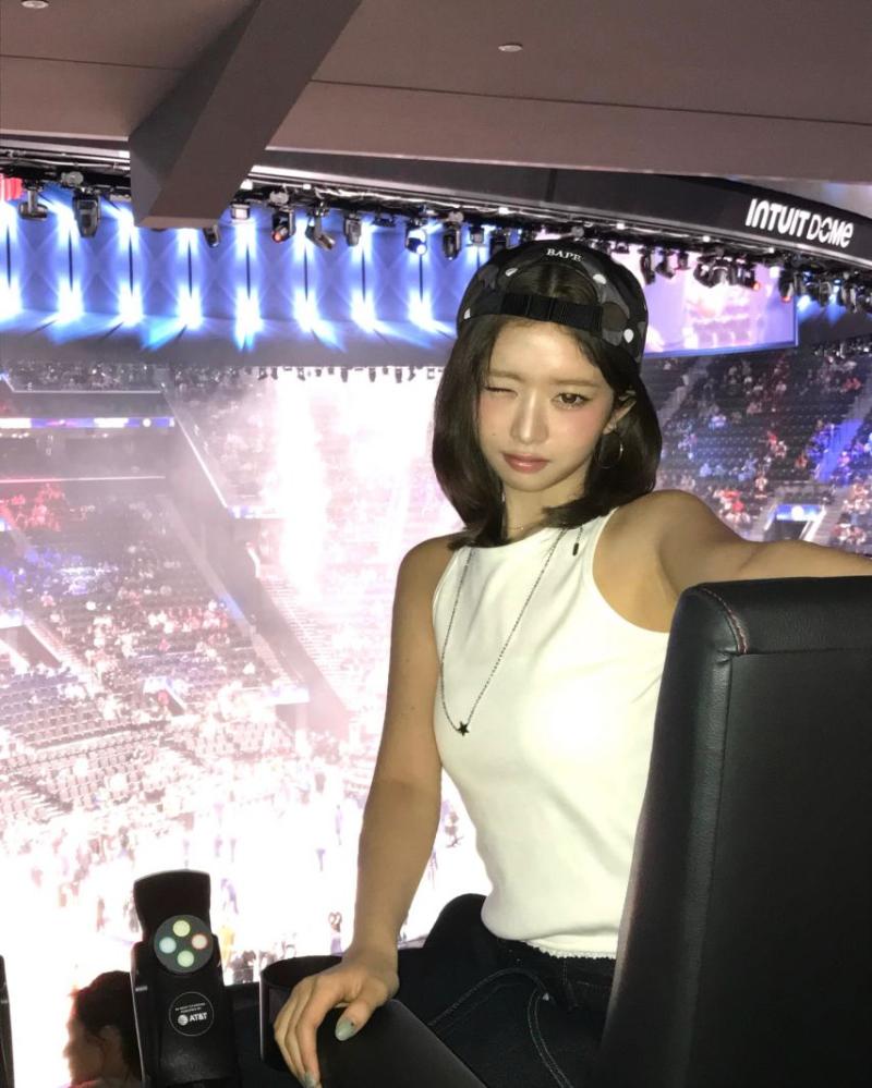 아이브 가을,레이