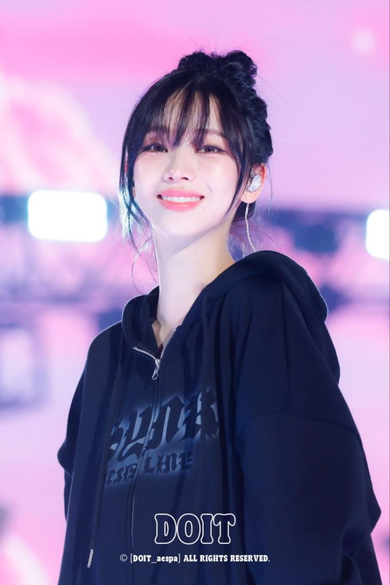 에스파 카리나