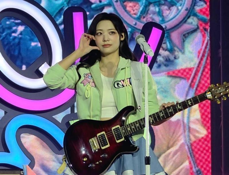 QWER 시연