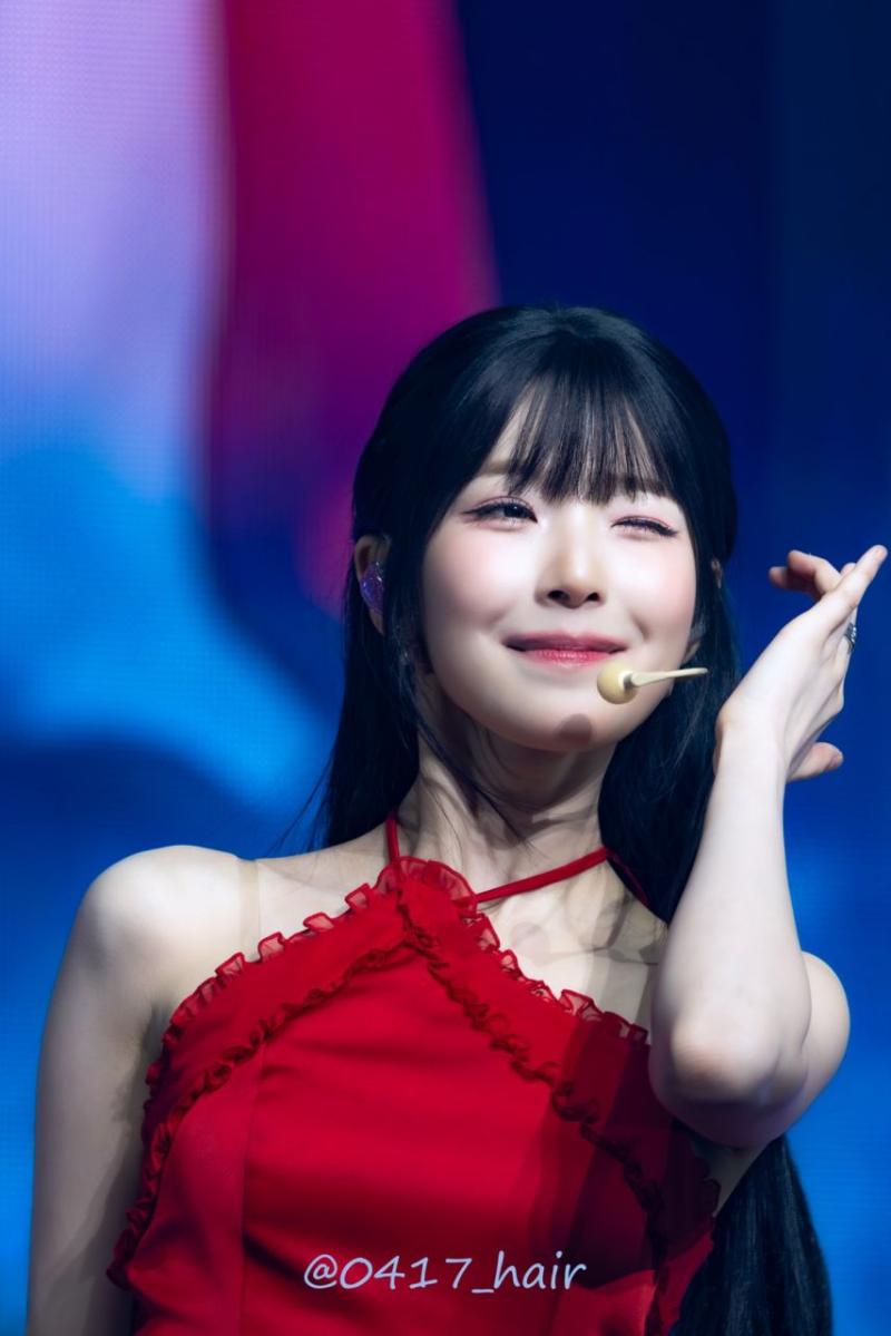 프로미스나인 백지헌