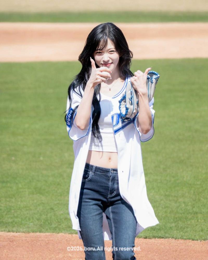 프로미스나인 이채영