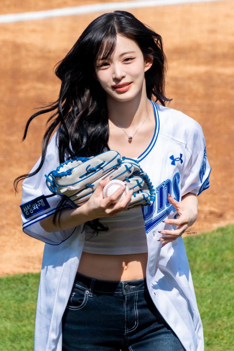 프로미스나인 이채영