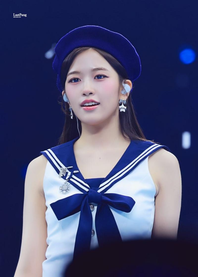 아이브 안유진