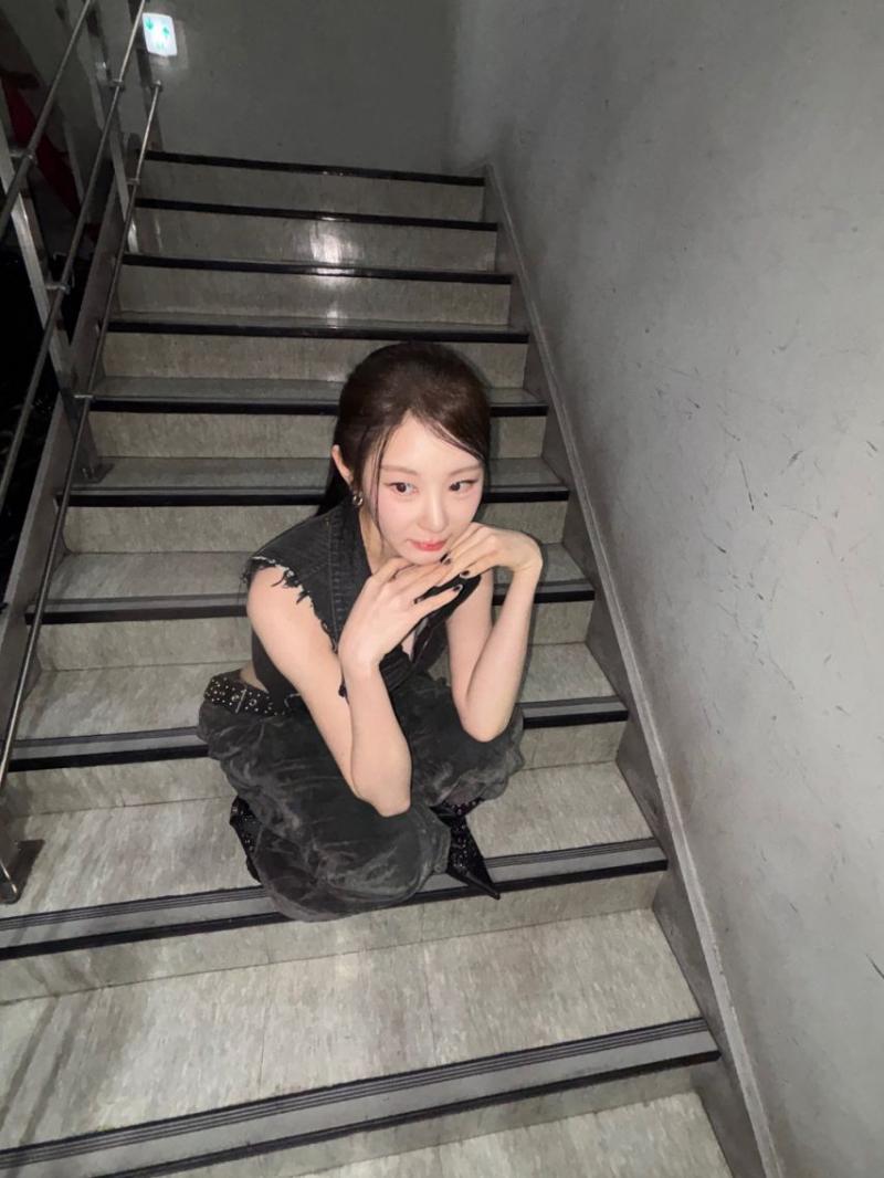 이채연