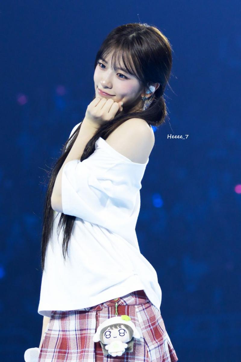 아이브 안유진