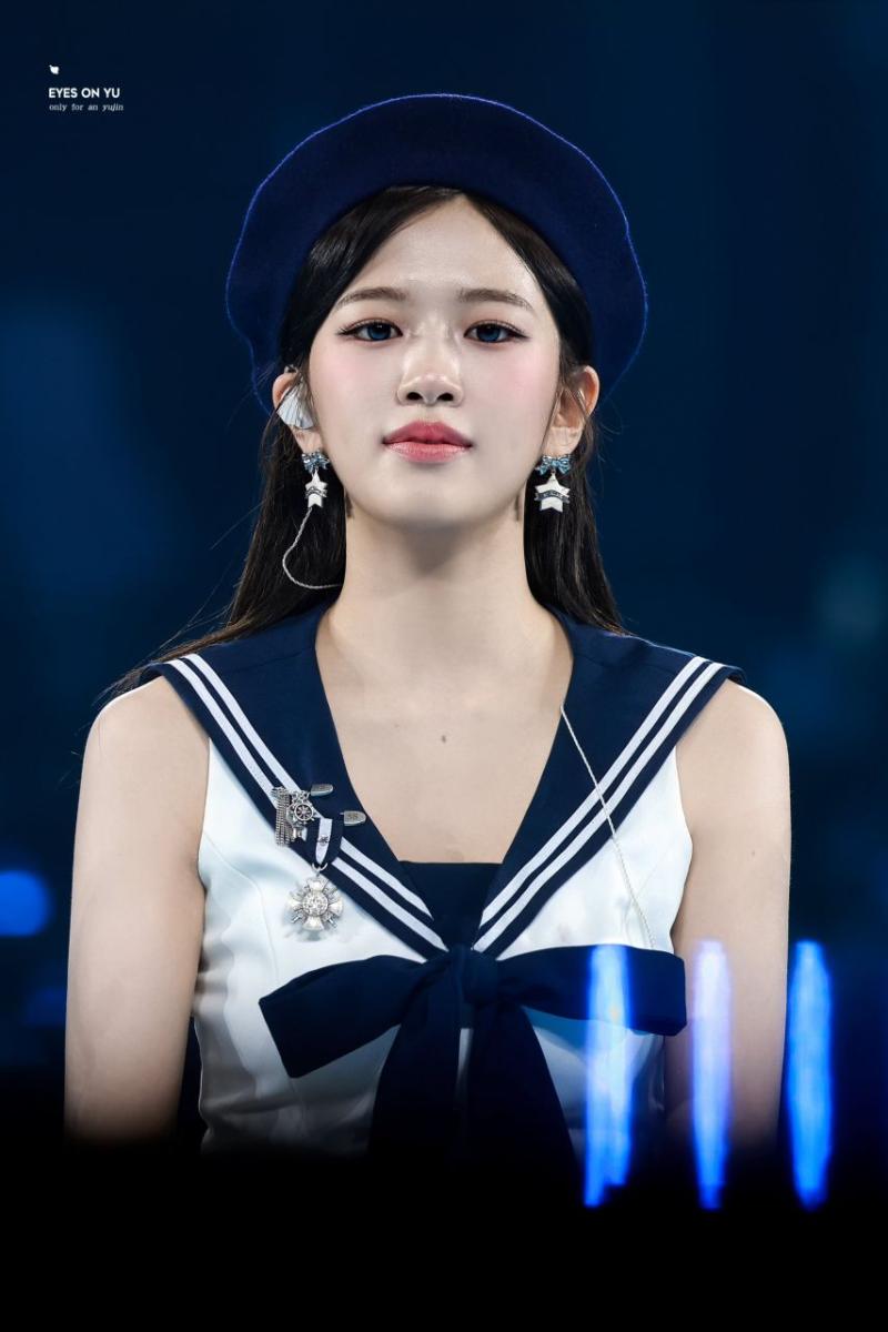 아이브 안유진
