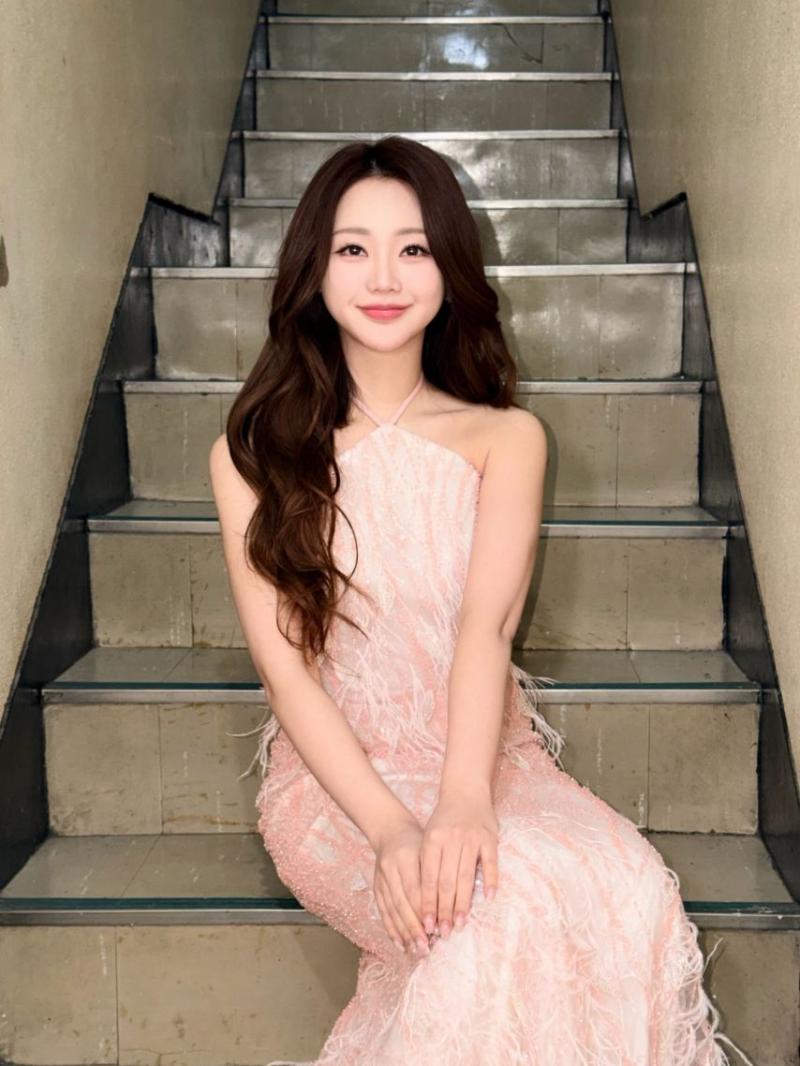 홍지윤