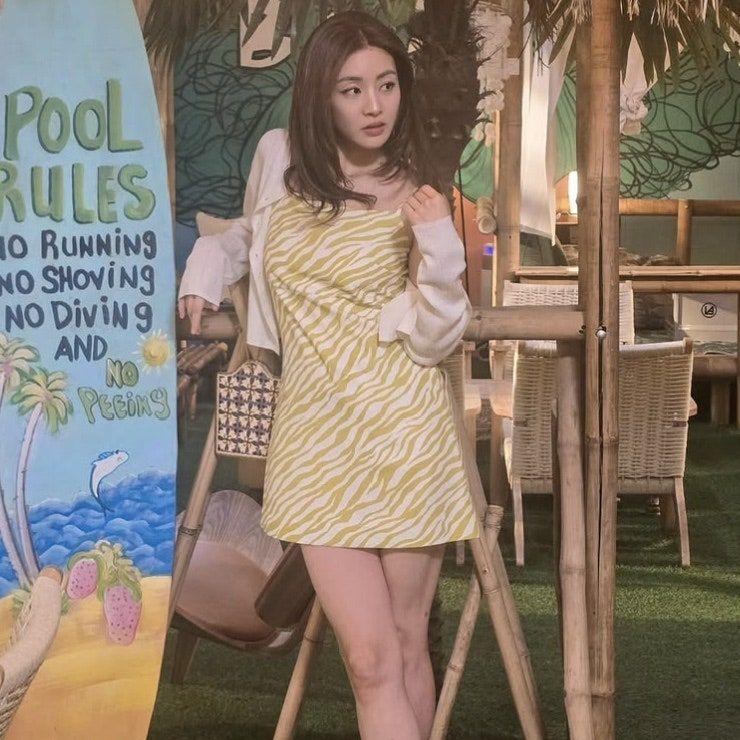 강소라 드레스 한 획을 그었던