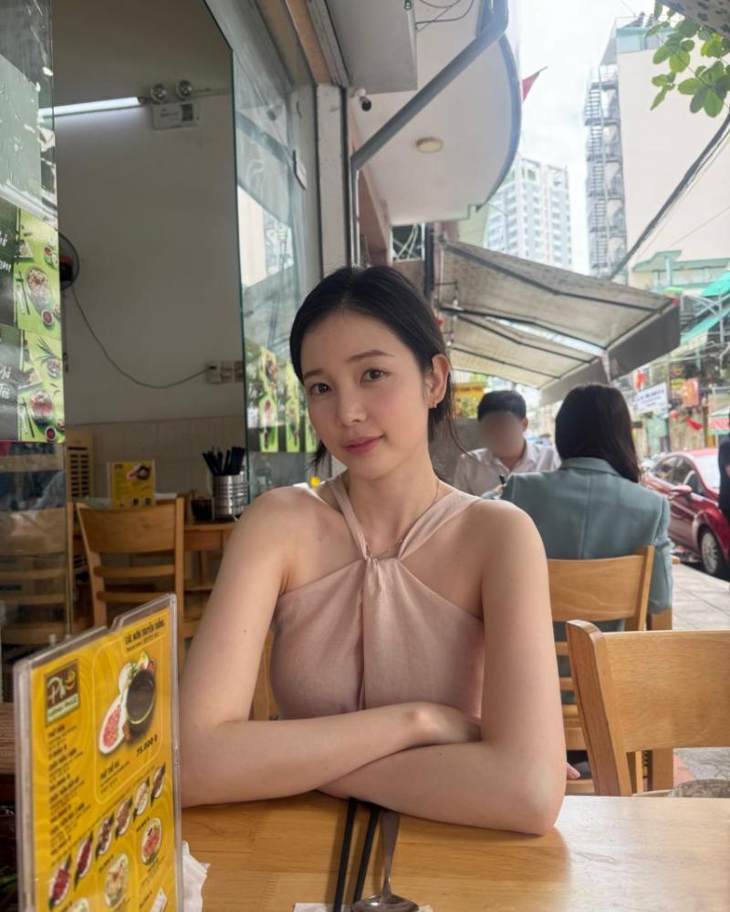 윤채경