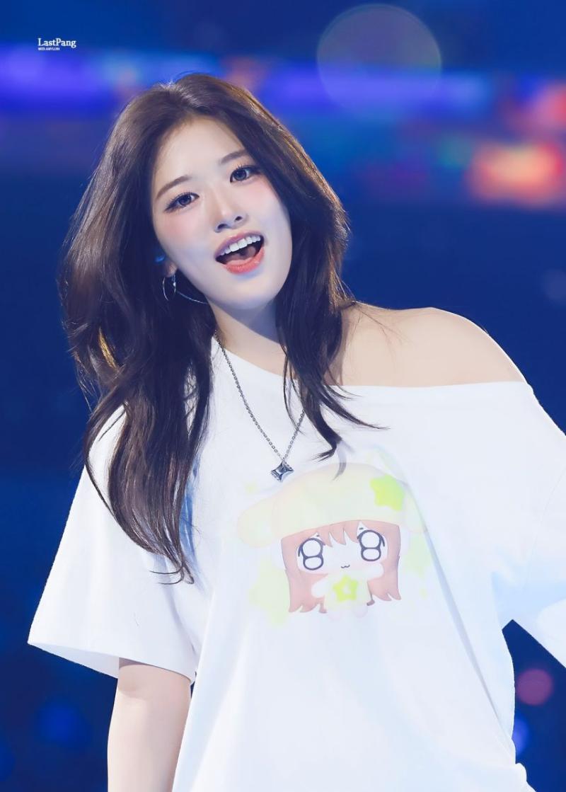 아이브 안유진