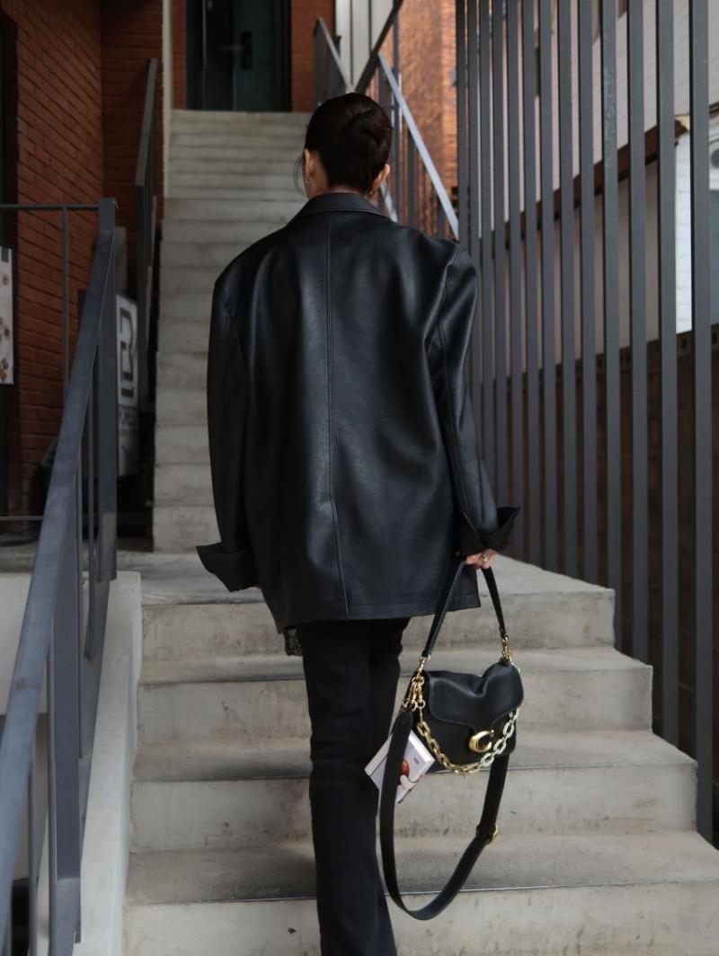 하서윤