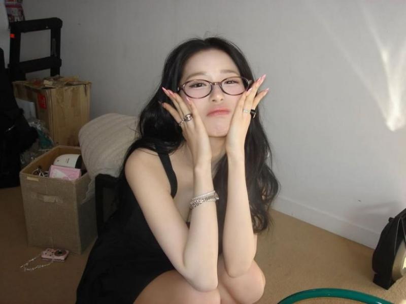 프로미스나인 백지헌 근황