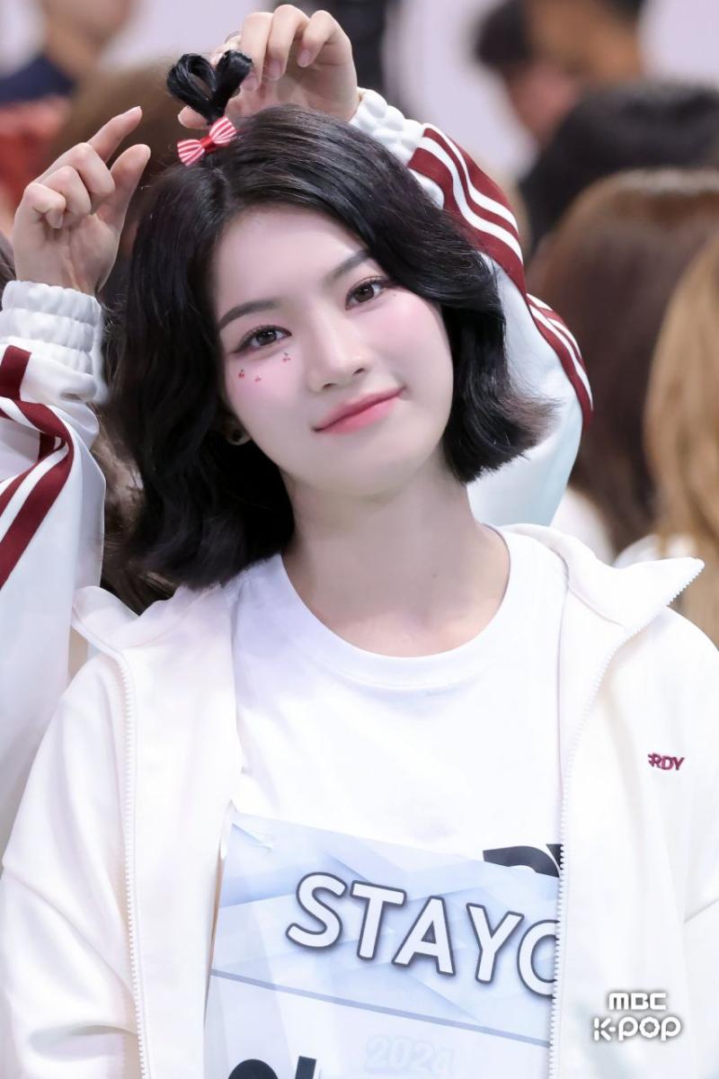 스테이씨 아이사