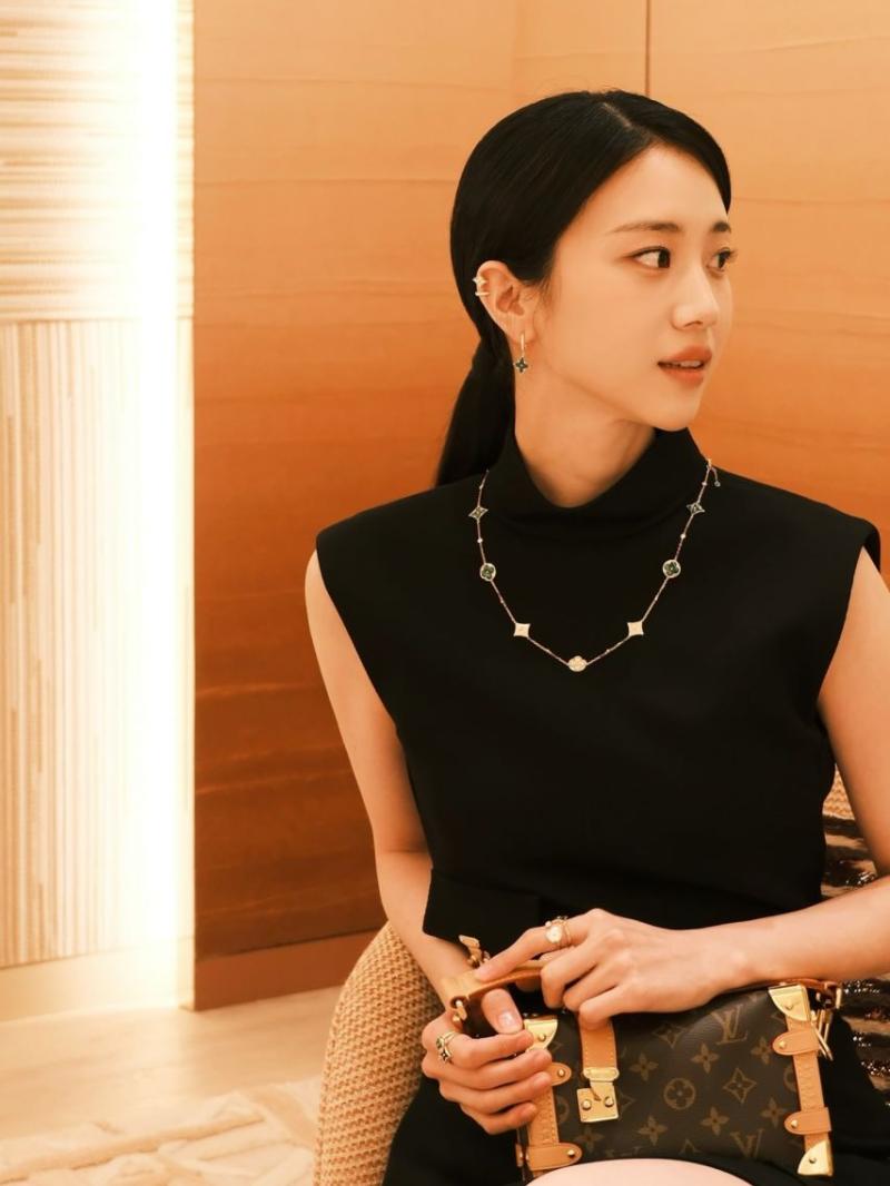 홍화연