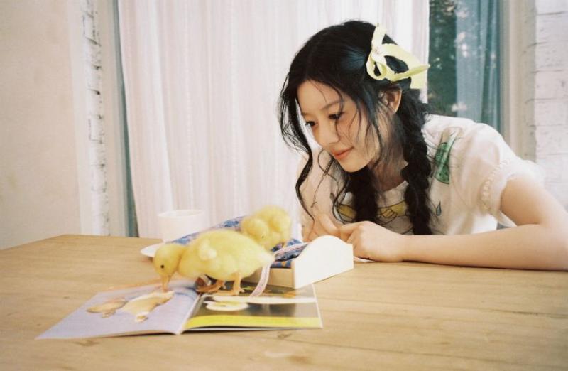 아일릿 ‘MAMIHLAPINATAPAI’ Concept Photo PAW PAW