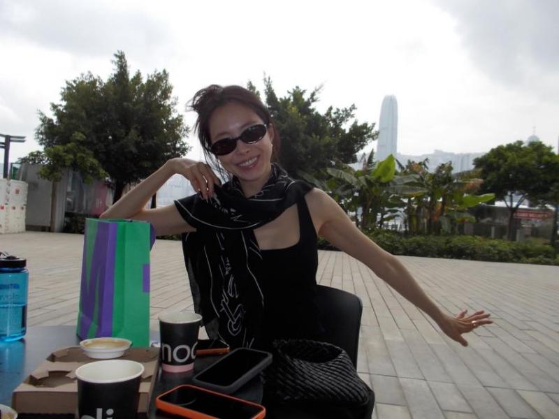 손나은