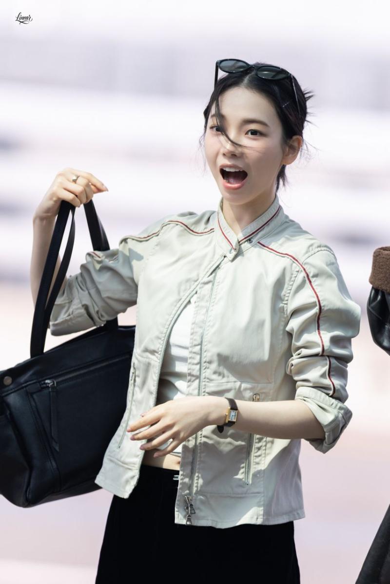 260403 인도네시아로 출국하는 에스파 카리나