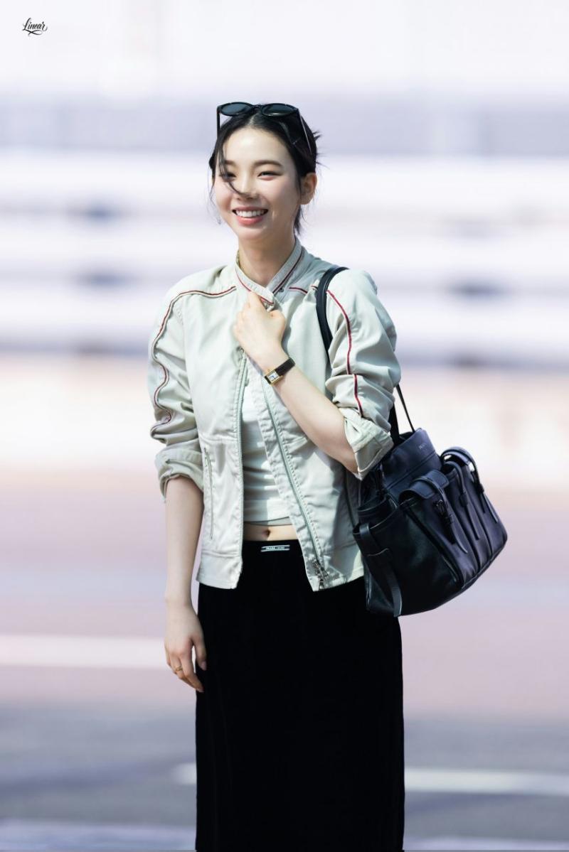 260403 인도네시아로 출국하는 에스파 카리나