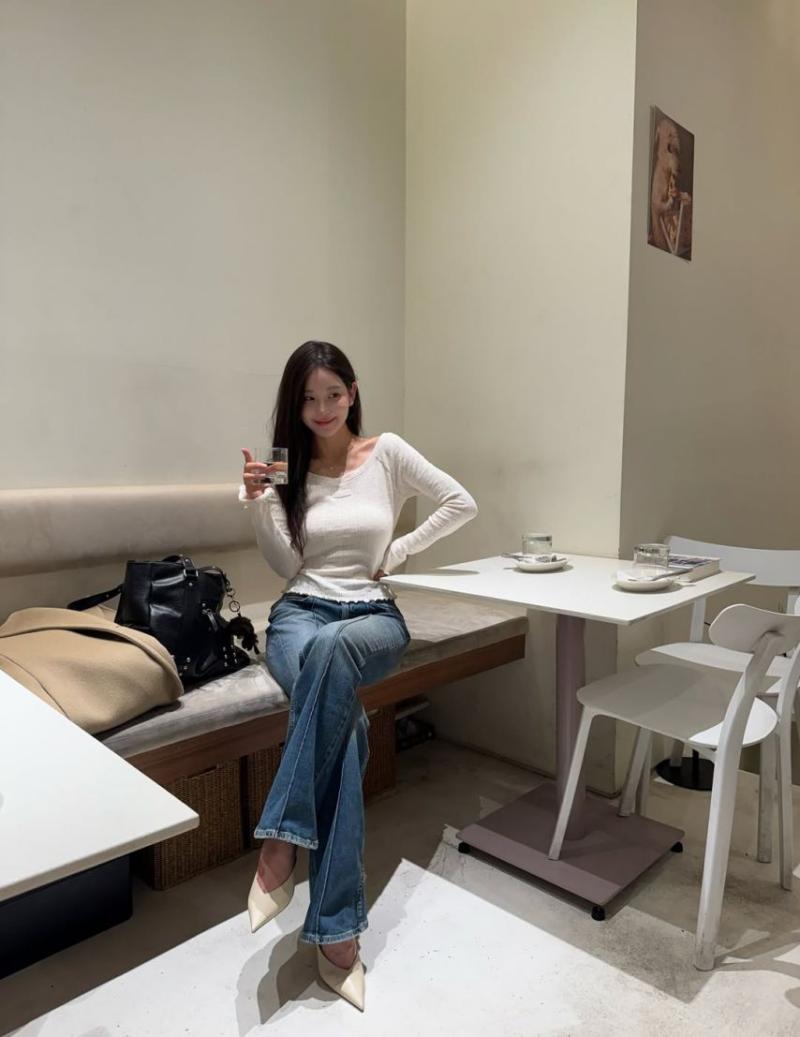 김윤희 아나운서