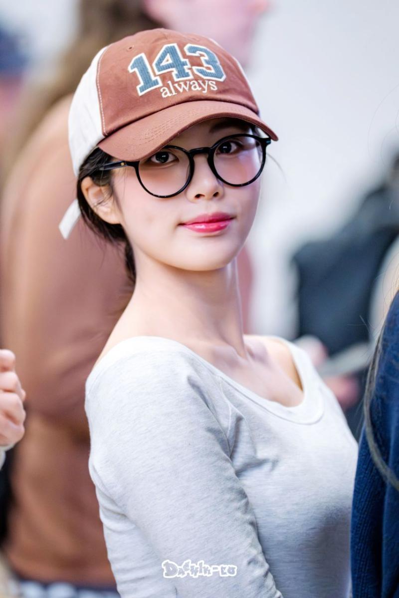 프로미스나인 박지원