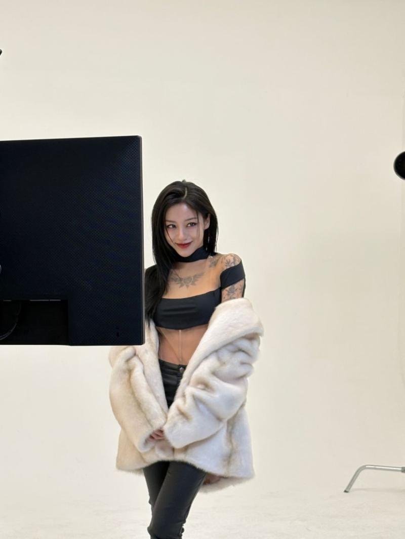 강민아