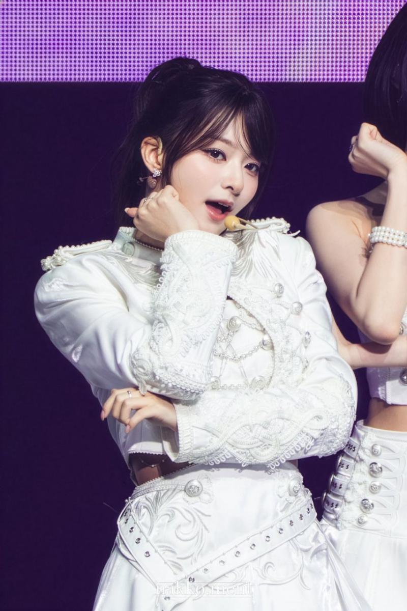 프로미스나인 이나경