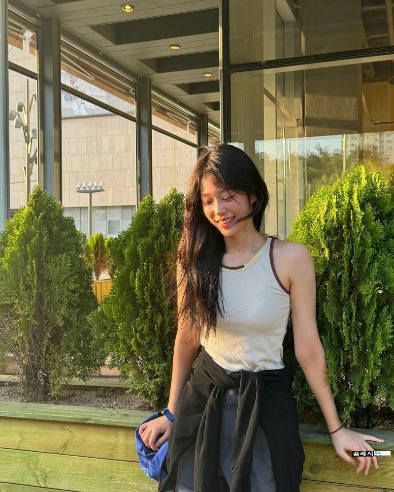배우 노윤서
