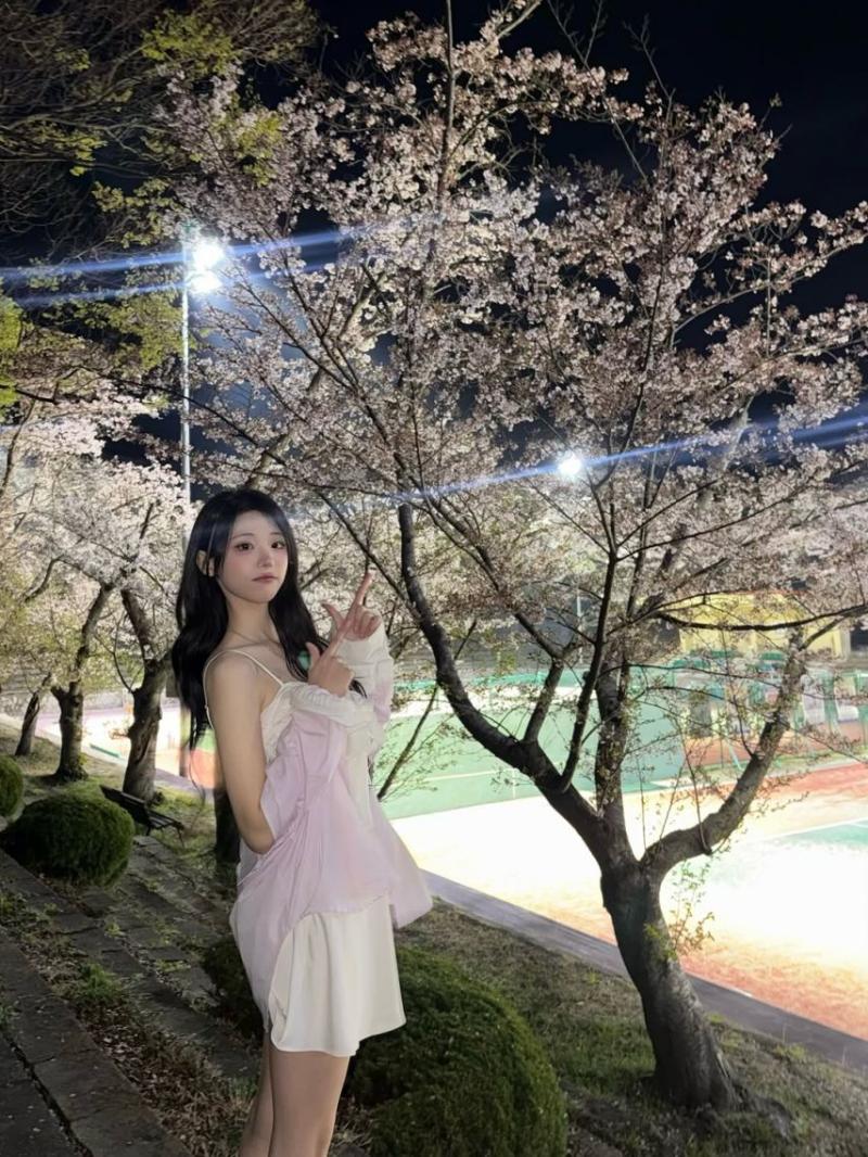 QWER 히나