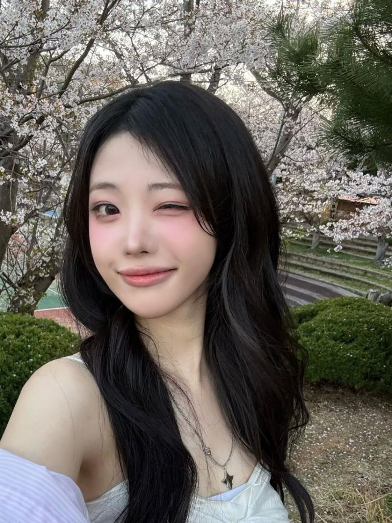 QWER 히나