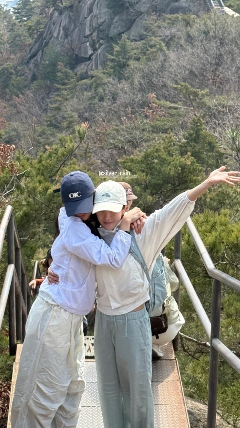 김민주