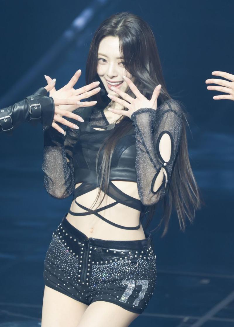있지 유나