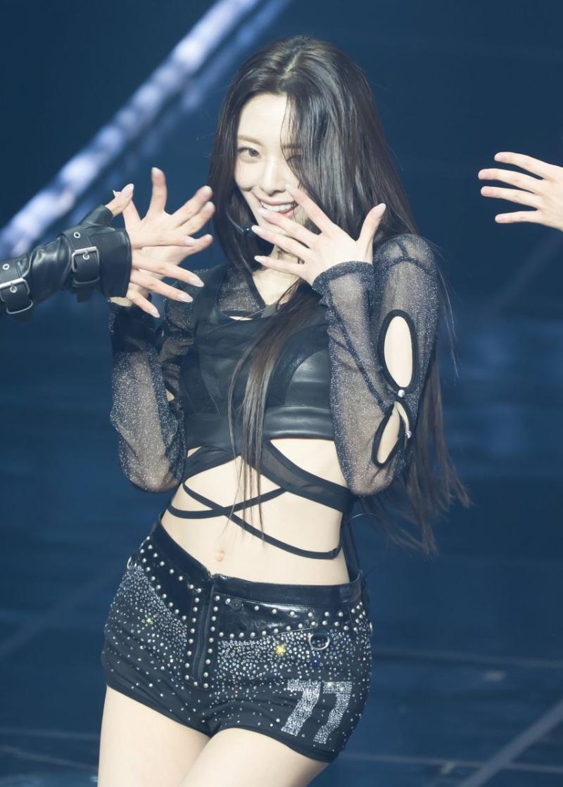 있지 유나