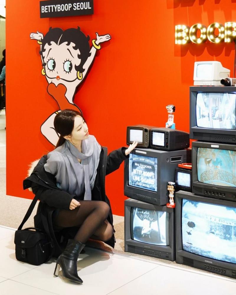 황유주 아나운서
