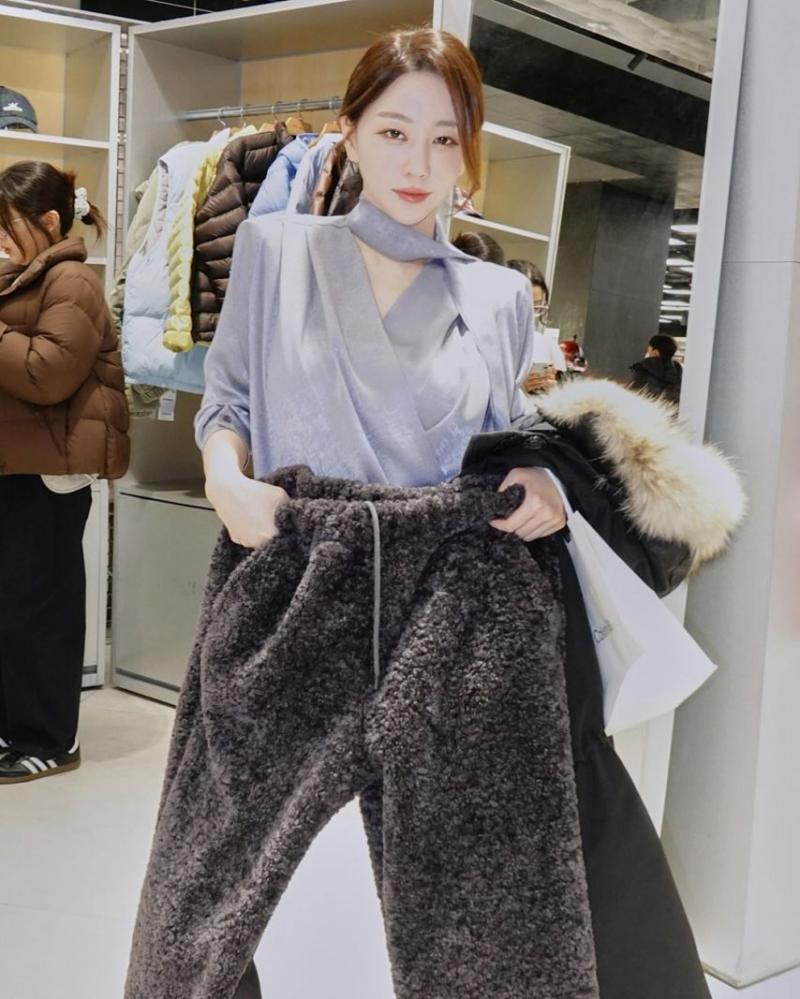 황유주 아나운서
