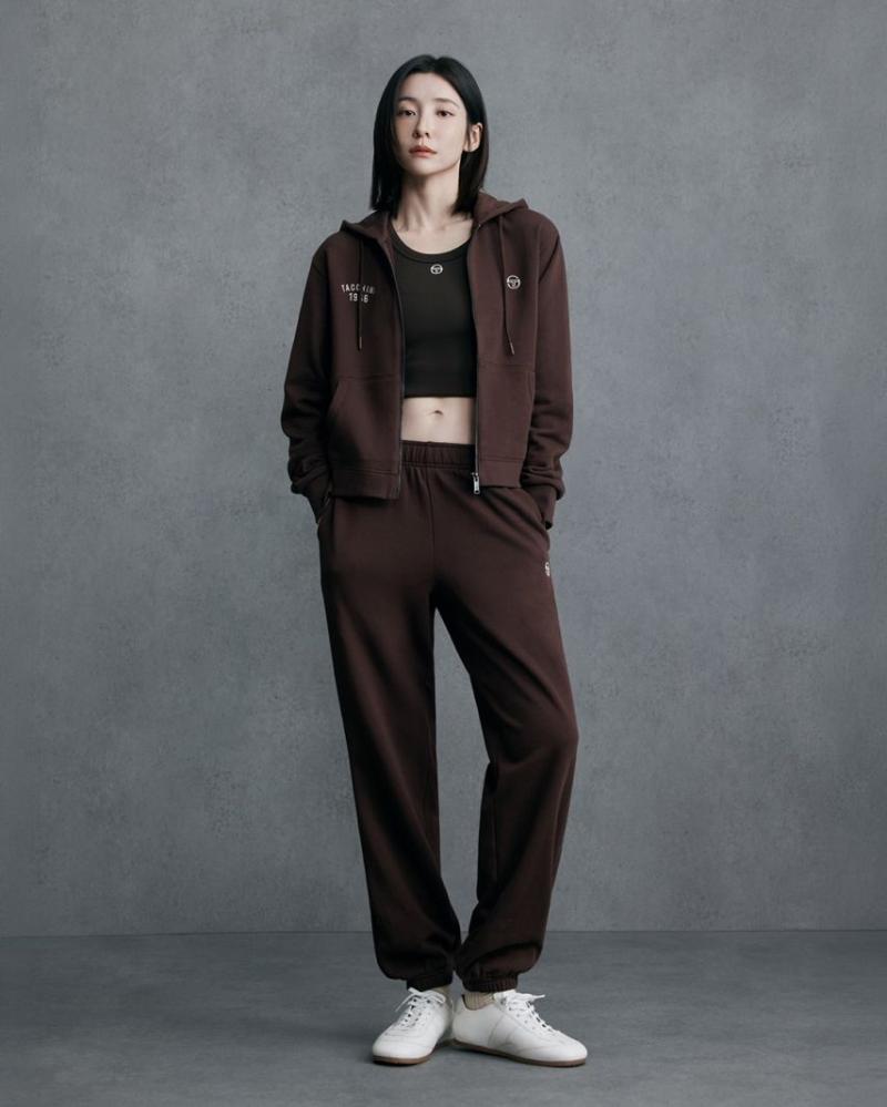 박지현