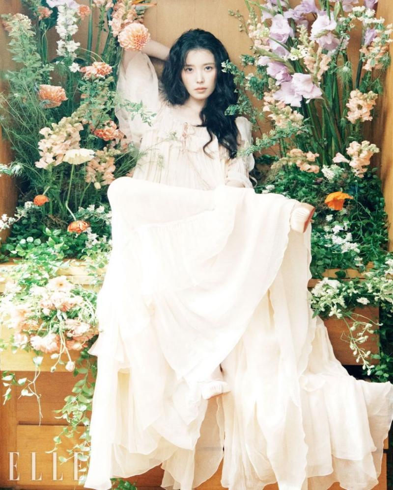 아이유,변우석 ELLE