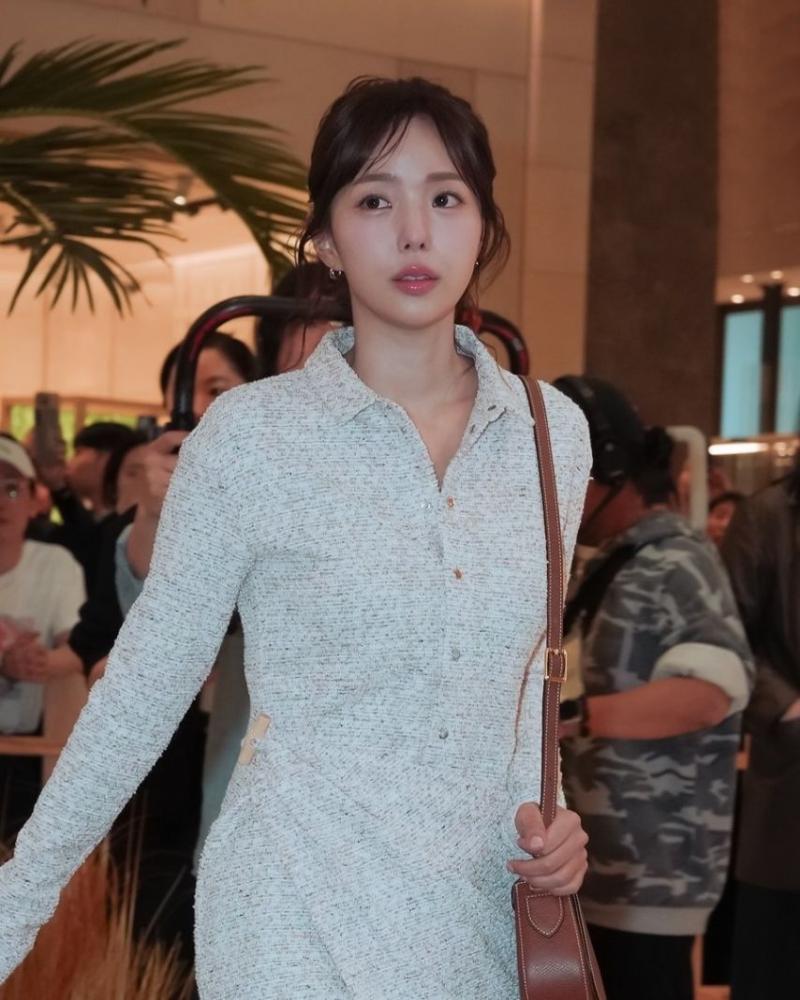 채수빈 260407 롱샴