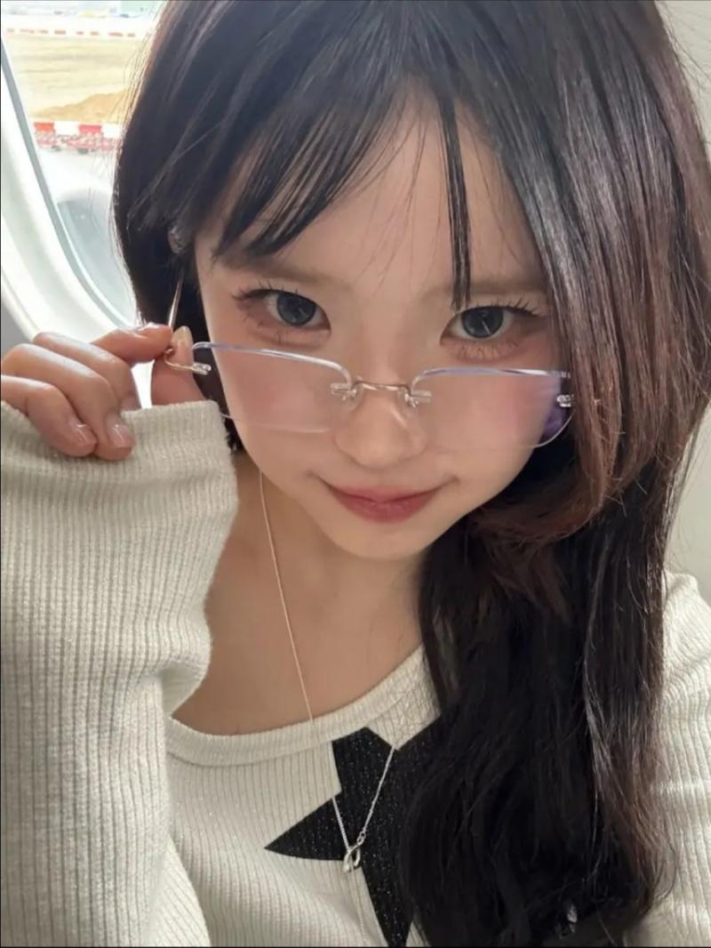 프로미스나인 송하영