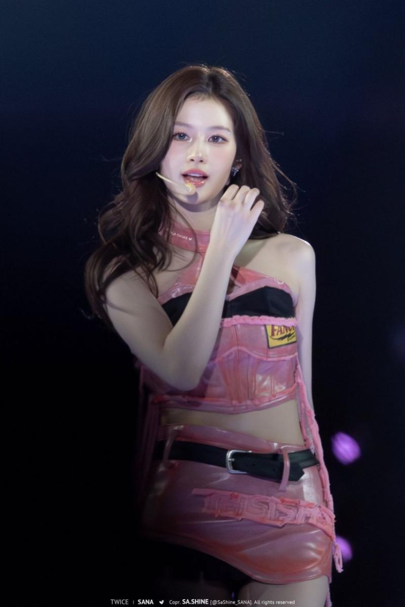 트와이스 사나