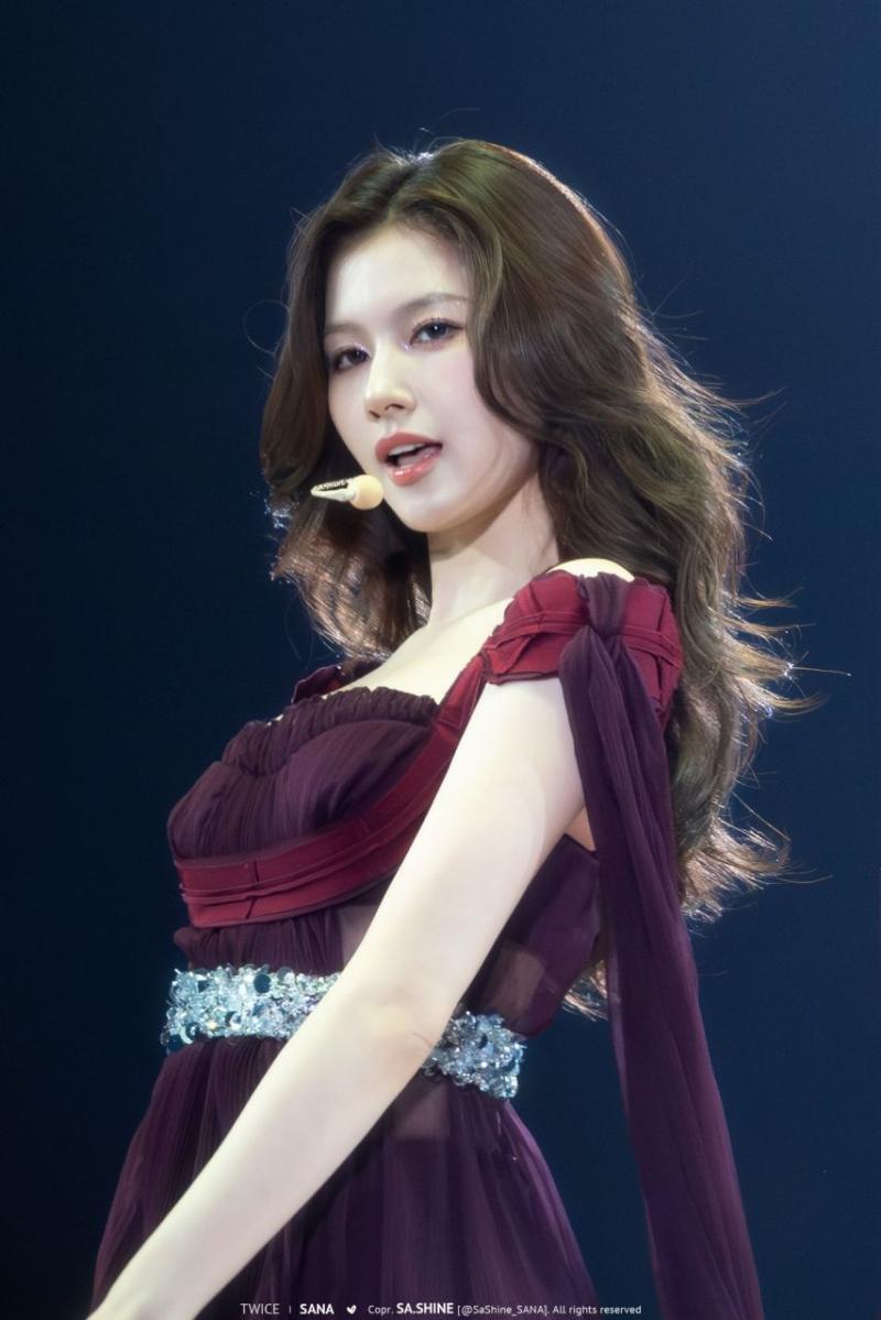 트와이스 사나