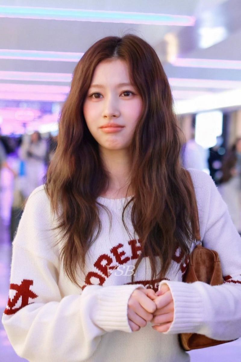 트와이스 사나