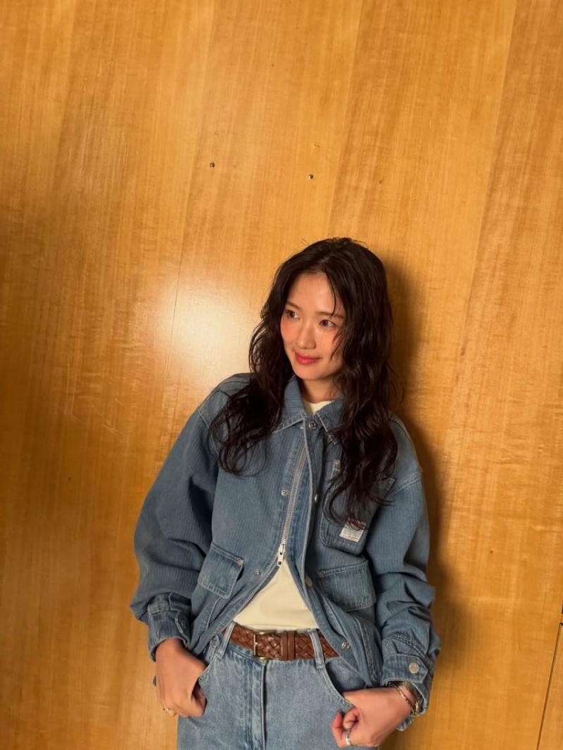 김혜윤 SNS