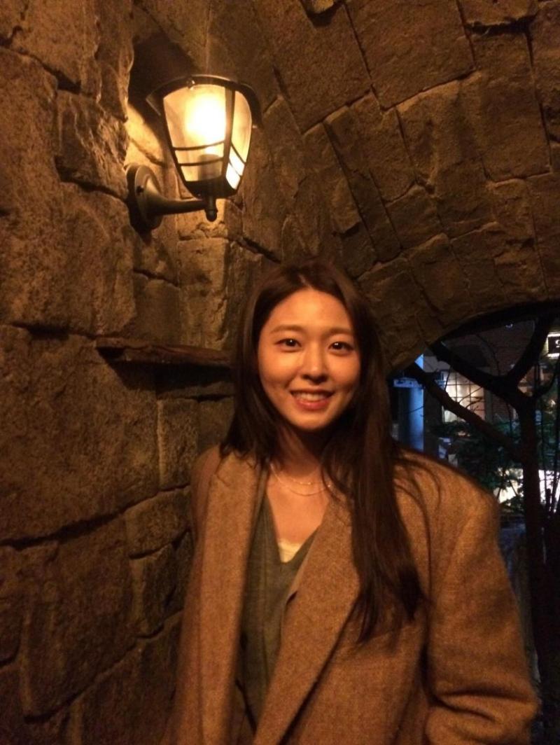 설현