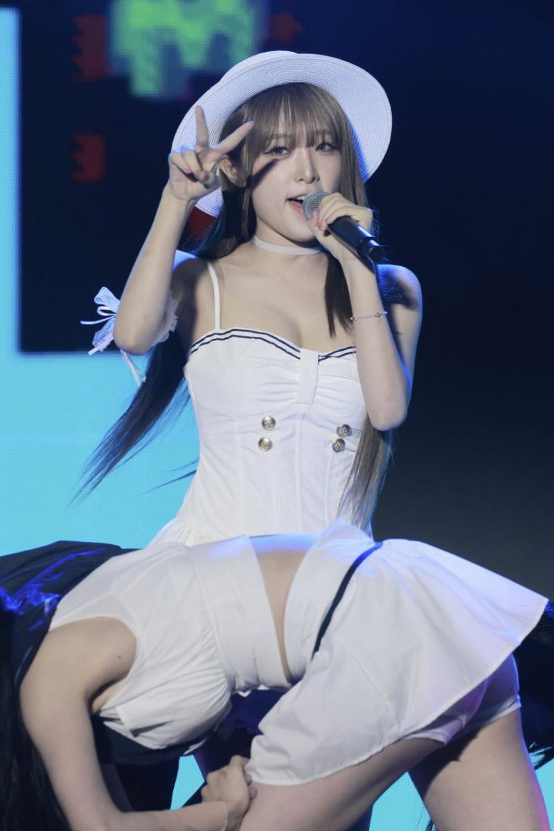 최예나