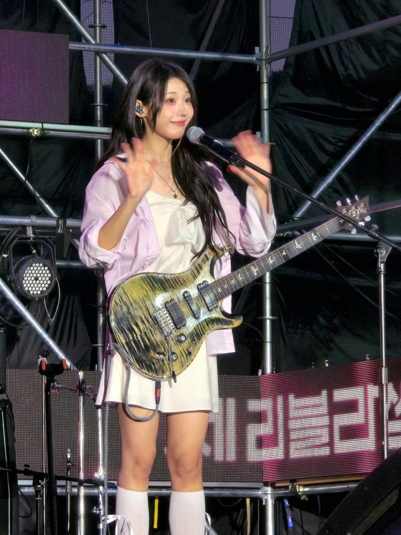 QWER 히나